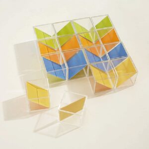 Cubos De Acrílico Transparente Con Patrones